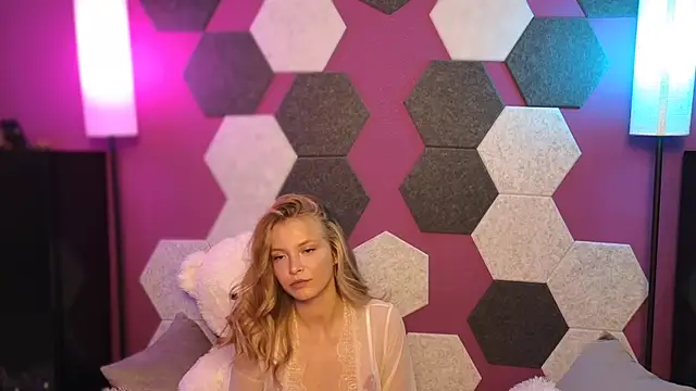 Snapshot of AnastasiaAniess chatting on October 25, 8:14 pm AnastasiaAniess online show from October 25, 8:14 pm