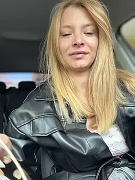 AnastasiaAniess online show from March 24, 10:53 am