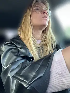 AnastasiaAniess online show from April 8, 5:51 am