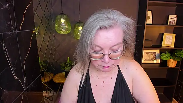 NataliMellow online show from April 12, 4:56 pm