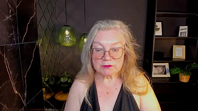 NataliMellow online show from July 21, 1:24 pm