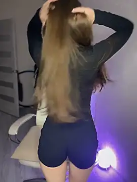 so cutes online show from December 8, 6:17 pm