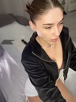 so cutes online show from February 25, 10:26 am