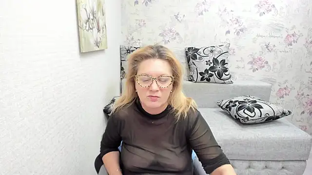 LeaPure online show from January 21, 10:19 pm