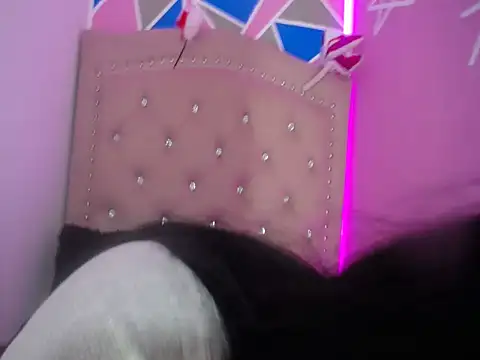 violetaass online show from December 2, 11:07 pm