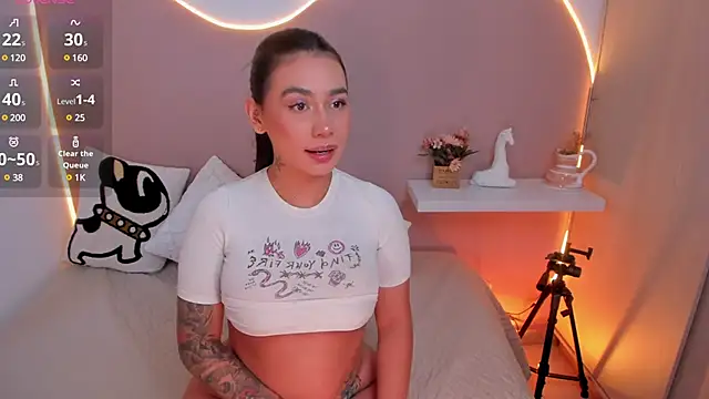 EllieMitchell online show from December 22, 7:42 pm