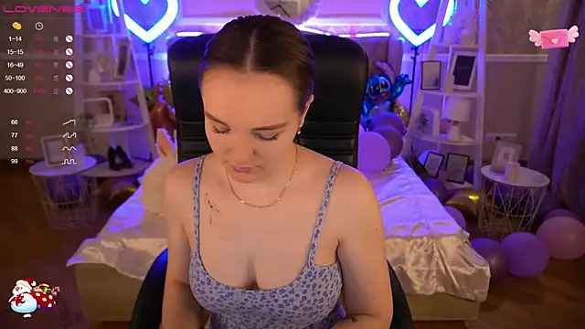 FoxyShy online show from January 29, 12:45 pm