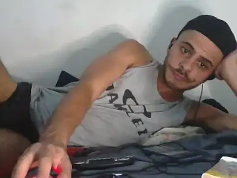 LoudLikeness online show from February 21, 7:45 am