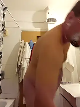 Snapshot of Miki20677 chatting on January 18, 8:30 pm Miki20677 online show from January 18, 8:30 pm