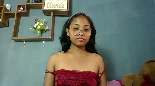 Snapshot of naya86 chatting on January 10, 6:53 am naya86 online show from January 10, 6:53 am