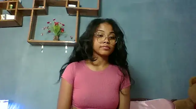 Snapshot of naya86 chatting on February 20, 6:28 am naya86 online show from February 20, 6:28 am