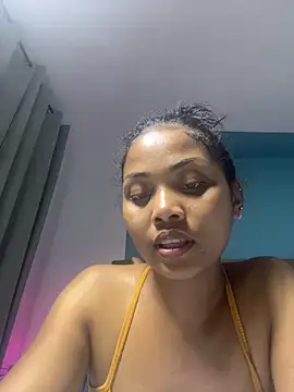 Snapshot of naya86 chatting on May 5, 2:58 pm naya86 online show from May 5, 2:58 pm