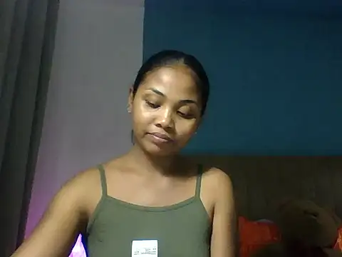 Snapshot of naya86 chatting on May 6, 2:55 pm naya86 online show from May 6, 2:55 pm