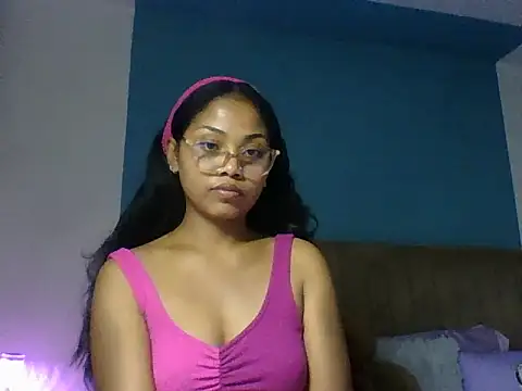 Snapshot of naya86 chatting on June 2, 2:30 pm naya86 online show from June 2, 2:30 pm