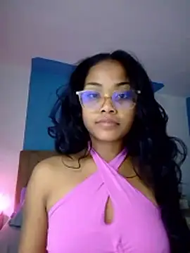 Snapshot of naya86 chatting on June 3, 2:44 pm naya86 online show from June 3, 2:44 pm