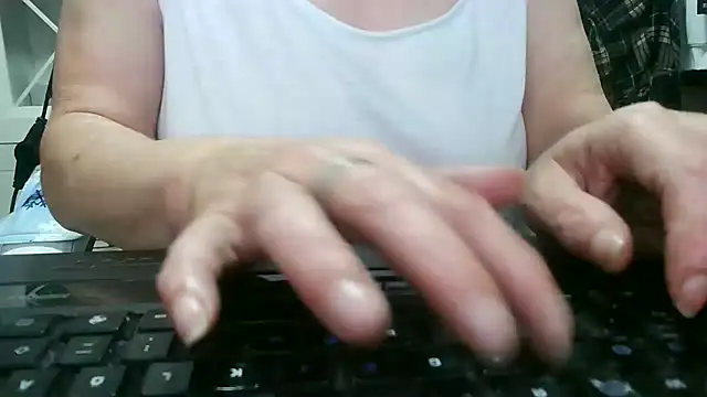 heidi60 online show from November 6, 7:04 pm