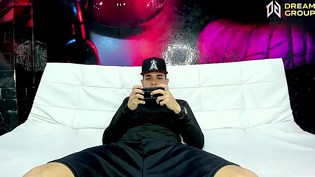 AmazingPartys online show from April 20, 7:22 am