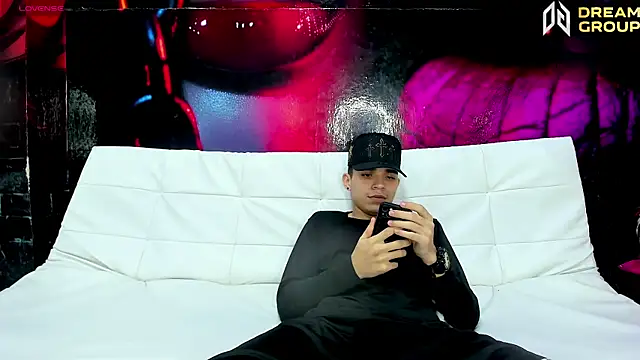 AmazingPartys online show from April 21, 2:51 am