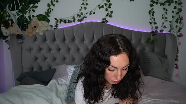 Estherjizz online show from January 27, 2:24 pm