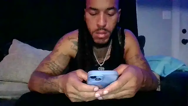 BigWayneBabyXXX online show from October 19, 3:29 am