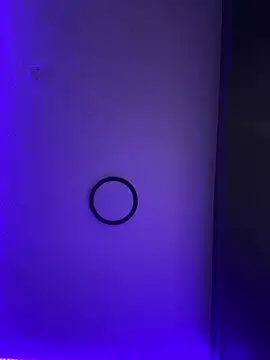 BigWayneBabyXXX online show from March 6, 9:28 am