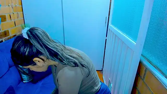 Snapshot of Penelope47 chatting on January 15, 9:51 pm Penelope47 online show from January 15, 9:51 pm