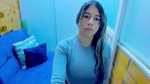 Snapshot of Penelope47 chatting on January 29, 7:11 pm Penelope47 online show from January 29, 7:11 pm