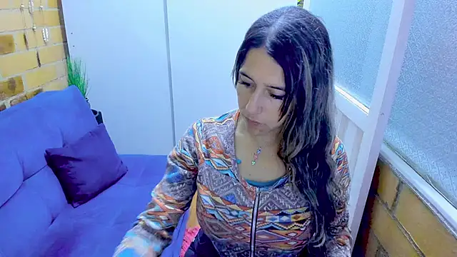 Snapshot of Penelope47 chatting on March 3, 10:10 pm Penelope47 online show from March 3, 10:10 pm