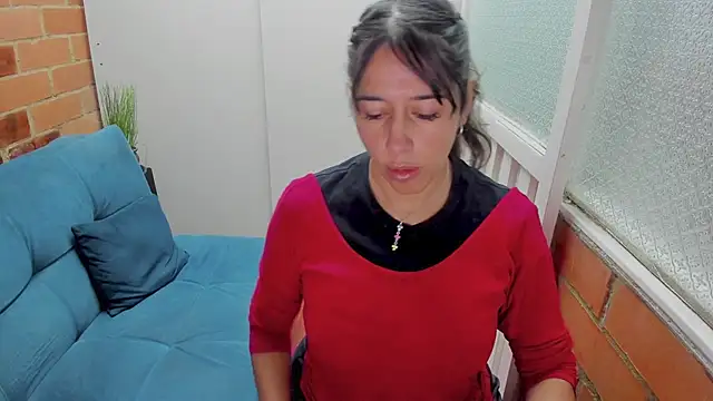 Snapshot of Penelope47 chatting on October 1, 6:14 pm Penelope47 online show from October 1, 6:14 pm