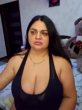 littleRikka online show from April 21, 4:56 pm