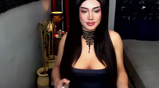 Snapshot of fancySHAINExxx chatting on January 7, 12:34 am fancySHAINExxx online show from January 7, 12:34 am