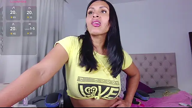 ms freyax online show from September 19, 4:03 am