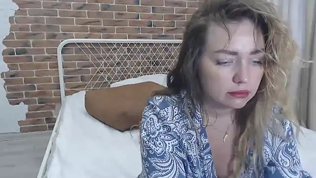 xxkristinaxx online show from February 10, 8:09 am