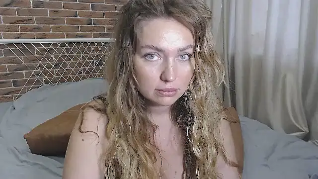 xxkristinaxx online show from March 14, 9:14 am