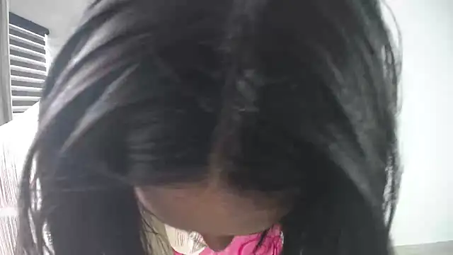 Snapshot of princes_alisha chatting on October 8, 1:20 pm princes alisha online show from October 8, 1:20 pm