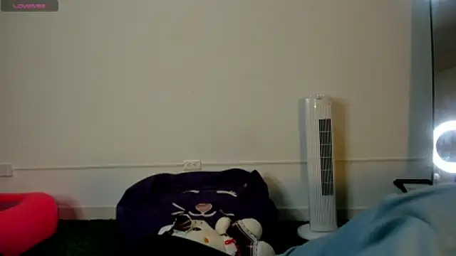 AbbyTaylorr online show from November 11, 3:28 am