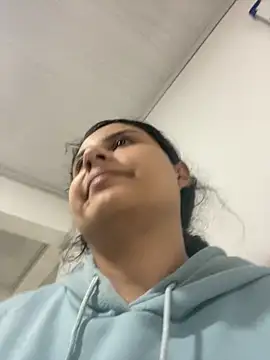 AbbyTaylorr online show from November 15, 3:15 am