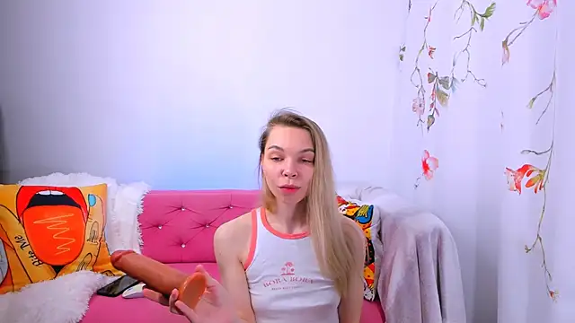 Snapshot of The_Deep_Passion chatting on January 10, 10:17 am The Deep Passion online show from January 10, 10:17 am