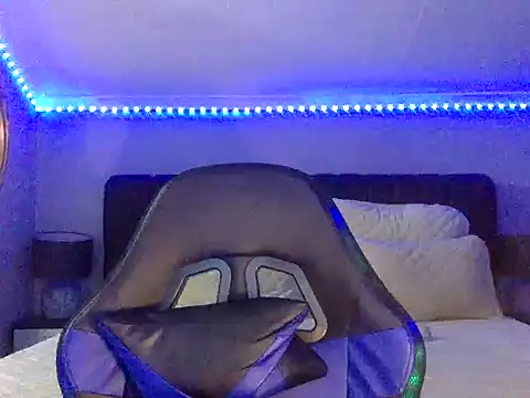 BOOTYBANGER24xx online show from September 10, 1:38 am