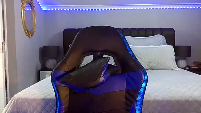 BOOTYBANGER24xx online show from November 8, 3:29 am