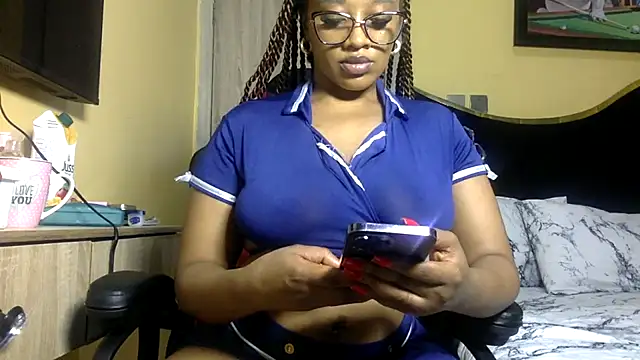 BOOTYBANGER24xx online show from July 2, 10:10 am