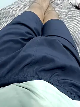 Snapshot of Babyucum4me chatting on December 4, 7:12 pm Babyucum4me online show from December 4, 7:12 pm