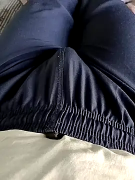 Snapshot of Babyucum4me chatting on December 5, 11:27 am Babyucum4me online show from December 5, 11:27 am