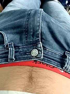 Snapshot of Babyucum4me chatting on December 22, 5:23 am Babyucum4me online show from December 22, 5:23 am