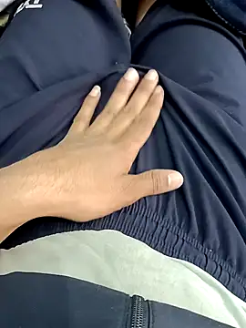 Snapshot of Babyucum4me chatting on December 25, 11:00 am Babyucum4me online show from December 25, 11:00 am