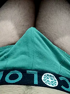 Snapshot of Babyucum4me chatting on January 5, 6:35 pm Babyucum4me online show from January 5, 6:35 pm