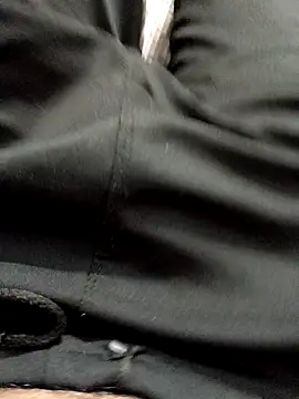 Snapshot of Babyucum4me chatting on February 3, 7:10 pm Babyucum4me online show from February 3, 7:10 pm