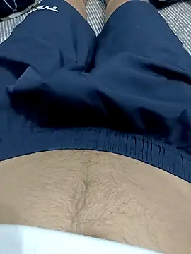 Snapshot of Babyucum4me chatting on February 7, 5:18 pm Babyucum4me online show from February 7, 5:18 pm