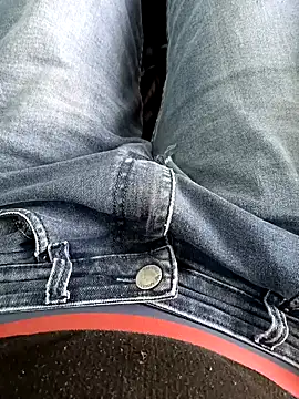 Snapshot of Babyucum4me chatting on February 9, 8:00 am Babyucum4me online show from February 9, 8:00 am