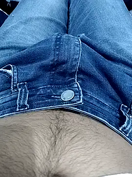 Snapshot of Babyucum4me chatting on February 11, 6:01 pm Babyucum4me online show from February 11, 6:01 pm